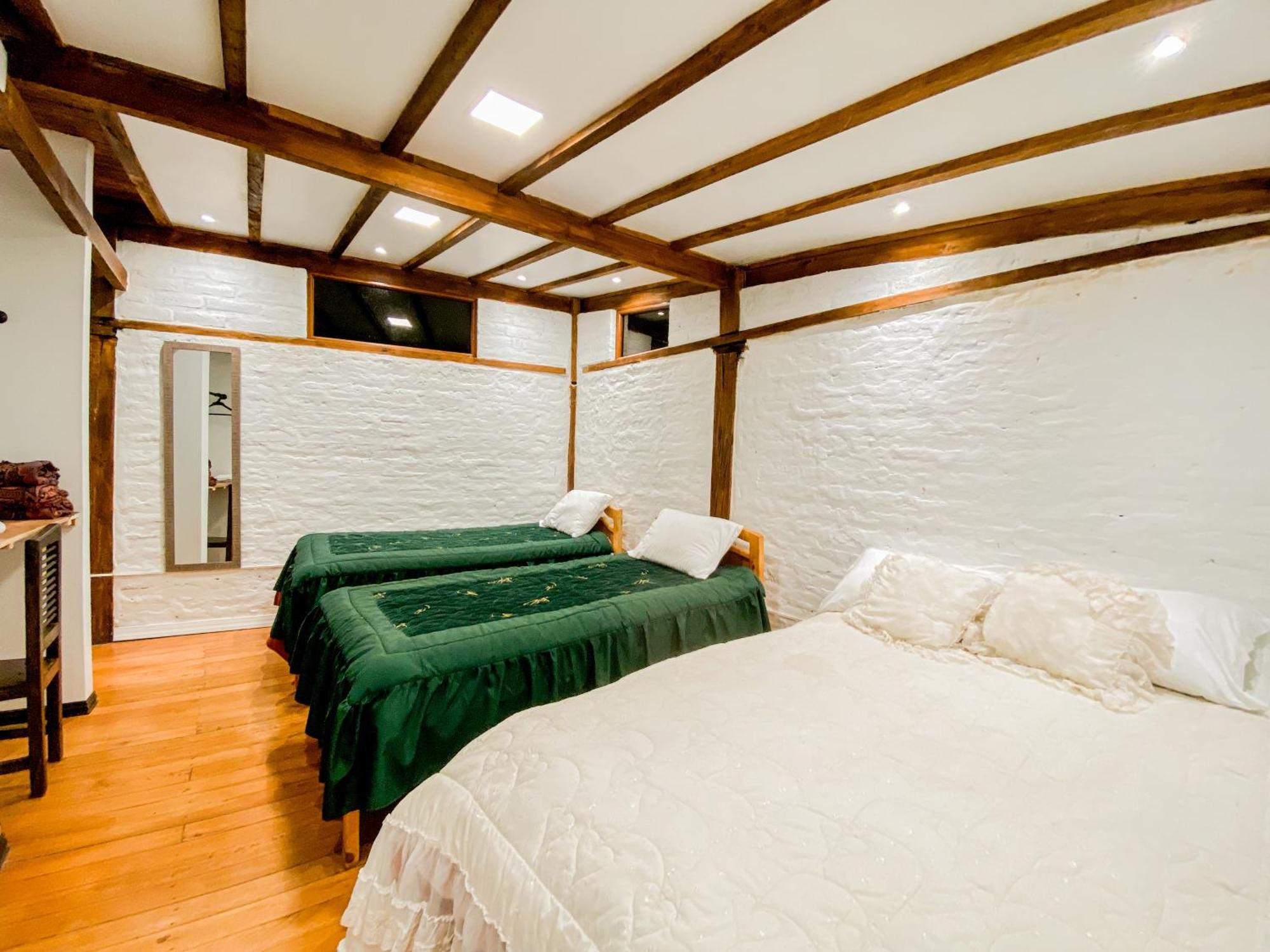 Chuza Longa Home Guamote エクステリア 写真