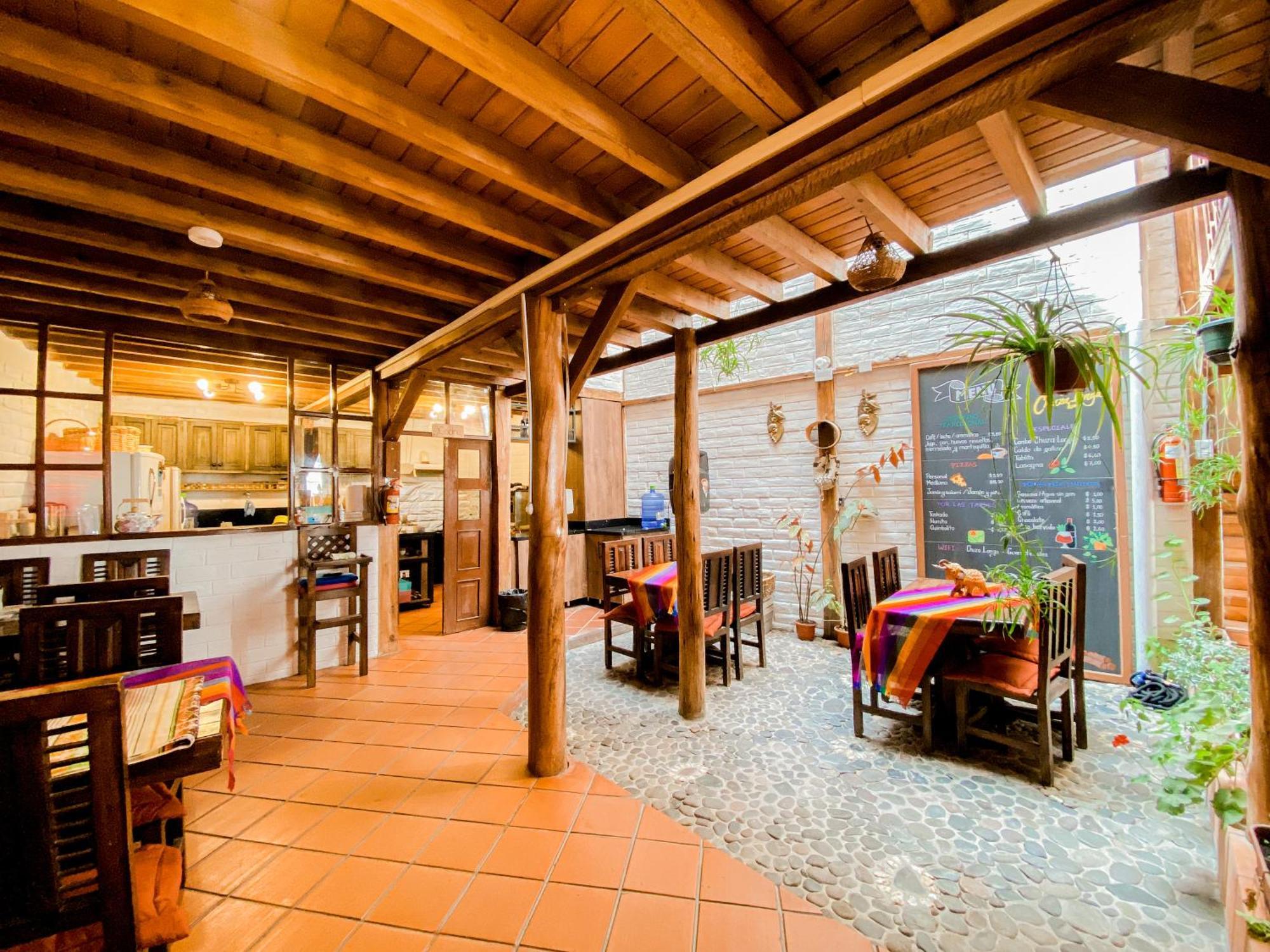 Chuza Longa Home Guamote エクステリア 写真