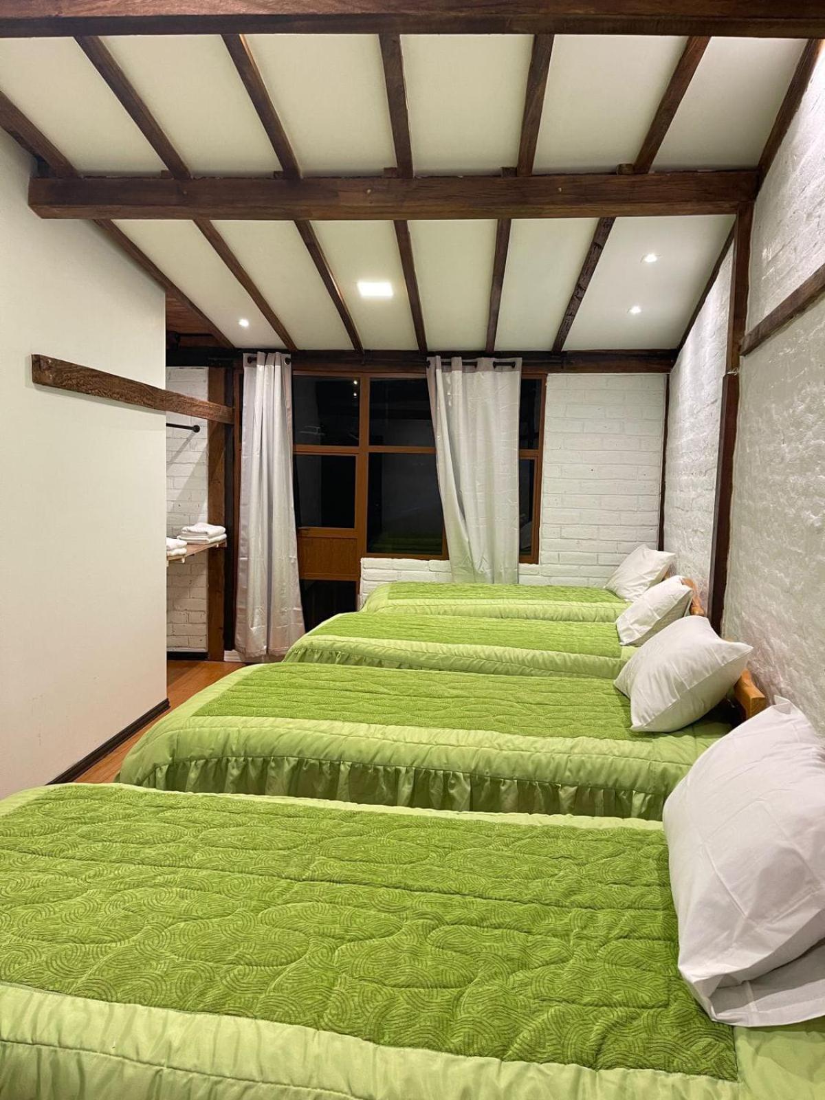 Chuza Longa Home Guamote エクステリア 写真